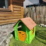Drevenica Zapadne Tatry S Kupacou Kadou A Krbom Lejlighed *