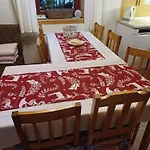 Drevenica Zapadne Tatry S Kupacou Kadou A Krbom *