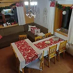 Drevenica Zapadne Tatry S Kupacou Kadou A Krbom Žiar