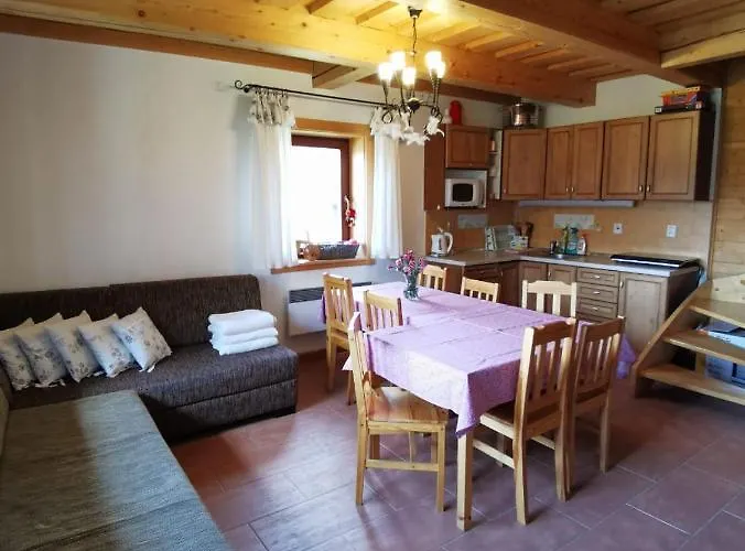 Drevenica Zapadne Tatry S Kupacou Kadou A Krbom Apartman *